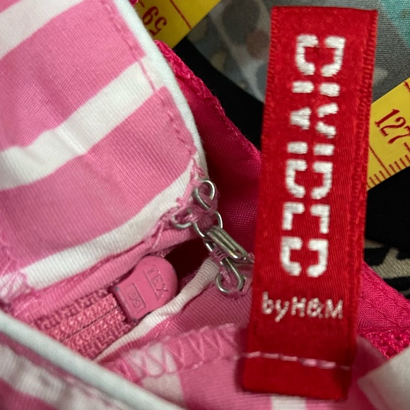 DIVIDED BY H & M Pink and White Stripe Dress size 8 *FINAL PRICE - Picture 7 of 11